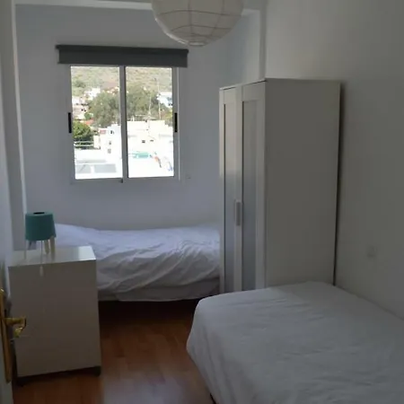 City Center 3 Bedrooms Cruz Lejlighed *